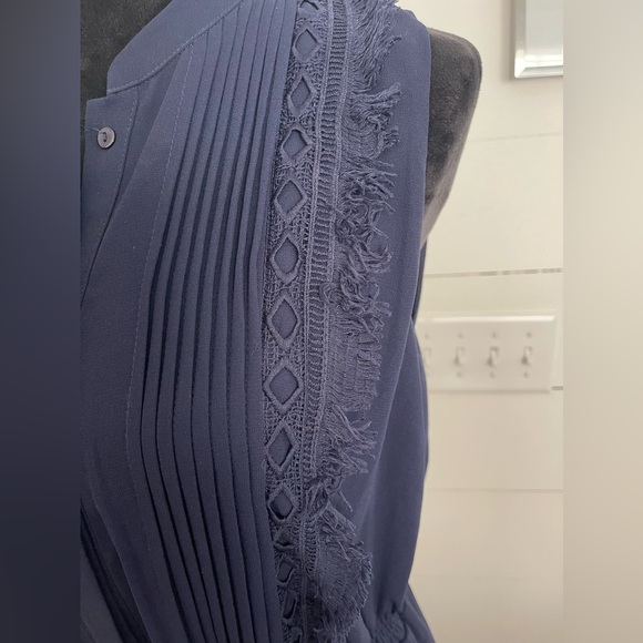 Greylin mini sleeveless dress size medium, navy blue fully lined,Like New preppy - Picture 3 of 7